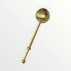 Wholesale Price Brass Ball Tea Infuser Long Handle Loose Leaf Tea Strainer Premium Gold Tea Brewing Tool - Product Image 1