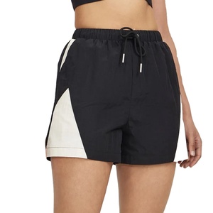 Vente en gros de coupe-vent personnalisés pour femmes, ensembles de survêtements coupe-vent color block, ensembles courts zippés, coupe-vent en nylon pour femmes - Product Image 4