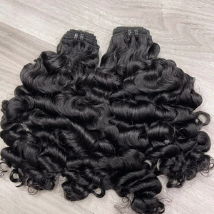 Closure Premium 5x5 en Cheveux Humains Bruts du Vietnam, avec Ligne de Cheveux Naturelle, Petits Boucles Vaporeuses et Petits Nœuds - Product Image 1
