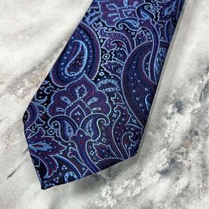 Corbata de lujo con diseño de cachemira azul para hombre |   Corbata de Diseño Tejida para Eventos Formales, Bodas y Fiestas Empresariales |   Regalos Premium de Calidad de Exportación - Product Image 1