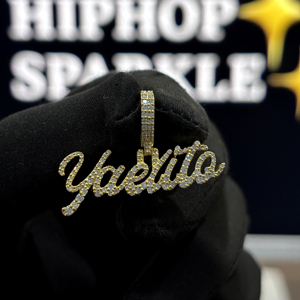 Collar con Colgante Personalizado con Nombre en Cursiva, Plata de Ley 925, Moissanita VVS, Estilo Hip Hop, para Hombre y Mujer - Product Image 1