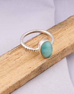 Natural Amethyst Classic Party <b>Ring</b> 925 Sterling <b>Silver</b> Handcrafted Oval Gemstone <b>Solitaire</b> Textured Band Bezel Setting - Product Image 3