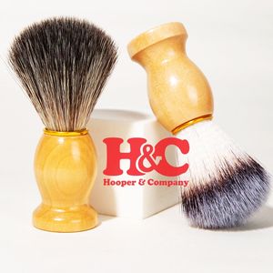 Brocha de Afeitar para Hombre Hooper and Company HAC-SB-001824, Pelo de Texugo Silvertip, Mango de Madera, Uso Sostenible en Barberías y Salones - Product Image 6