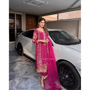 เสื้อชีฟองดีไซน์เนอร์พร้อมกางเกงและผ้าคลุมไหล่สำหรับงานปาร์ตี้ แขนยาวสามส่วน - Product Image 4