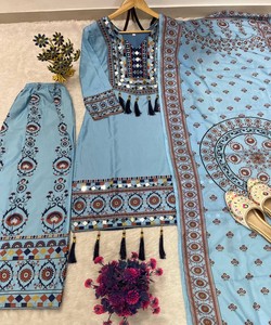 NUEVA COLECCIÓN: Conjunto de Muselina con Estampado Digital, Top, Pantalones Palazzo y Dupatta, Ropa Festiva, Precio al por Mayor, Prenda Étnica, Color Cielo - Product Image 2