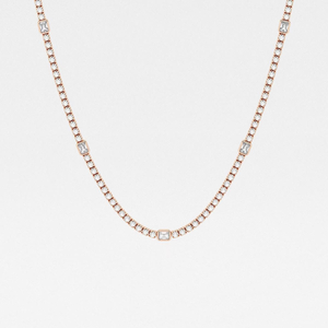 Collar de tenis con 9 1/2 quilates de diamantes radiantes cultivados en laboratorio, oro blanco de 14K, joyería de moda elegante y brillante - Product Image 1