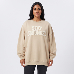 Sweat-shirt surdimensionné pour femme en molleton de coton épais, idéal pour l'hiver, avec broderie chenille - Product Image 1
