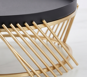 Premium Round Metal <b>Cake</b> <b>Stand</b> Black Top Gold Base Non-Toxic Display <b>Stand</b> For Desserts And Events Elegant Tabletop Accent - Product Image 2