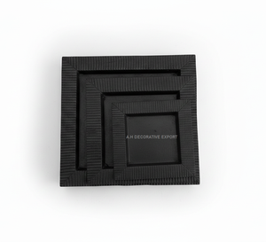 Plateau carré noir mat, style industriel, en métal texturé, fait main, qualité supérieure, taille personnalisée, organiseurs pour un bureau minimaliste à domicile - Product Image 1