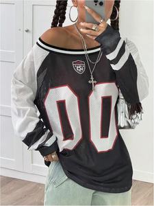 Camiseta de baloncesto urbano de malla para cancha urbana con tela ligera y transpirable y estilo deportivo moderno. - Product Image 4