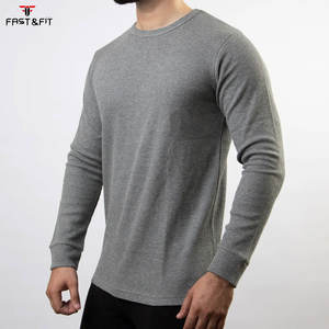Sweat-shirt à col rond unisexe de haute qualité pour homme, en molleton 100% coton, personnalisable avec impression sérigraphique et broderie - Product Image 3