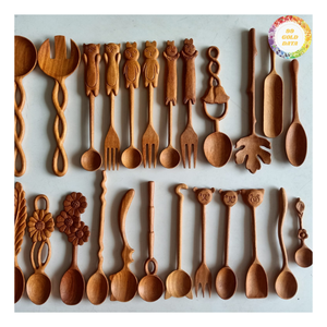 Cuillère et fourchette en bois gravées sur mesure, cadeau personnalisé, ustensiles de cuisine en bois, prix d'usine - Caryln - Product Image 1