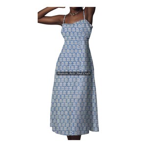 Nuevo y hermoso vestido indio hecho a mano con tirantes finos de algodón para mujer, vestido midi informal de verano, estilo bohemio, túnica con decoración y diseño de estampado en bloques. - Product Image 4