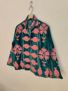 เสื้อแจ็คเก็ตกำมะหยี่สีเขียวแฟนซี ปักลายซูซานี งานฝีมือลายดอกไม้ ศิลปะพื้นบ้านสไตล์โบโฮ เสื้อโค้ทฤดูหนาวสำหรับผู้หญิง - Product Image 2