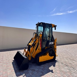 5. Chargeuse-pelleteuse sur chenilles JCB 1CXT 4x4 durable pour projets de construction, avec une puissance fiable et un fonctionnement efficace - Product Image 2