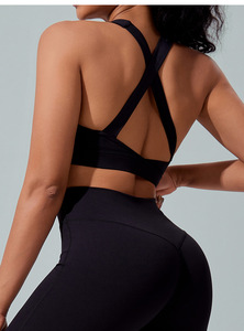 Ensemble de sport pour femmes sur mesure en gros, ensemble de yoga sans couture à manches longues, ensemble de fitness à séchage rapide en 3 pièces - Product Image 5