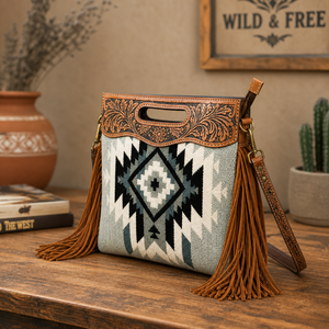 Sac à main en cuir et laine tissé à la main avec franges pour femmes |   Sac à bandoulière à motif géométrique en cuir de vachette |   Qualité d'exportation supérieure en provenance d'Inde - Product Image 2