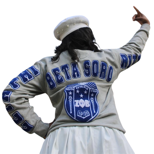 Sweat-shirt en chenille gris chiné Zeta Phi Beta Sorority pour femme, avec motif lettres grecques au dos, taille standard, pull confortable - Product Image 3