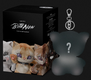 MEOVV THE 2nd EP ALBUM [BITE NOW] KITTY PLUSH ver.K-Pop Livre électronique (CD) Version compacte Papier & Plastique Langue coréenne Tout compris - Product Image 2