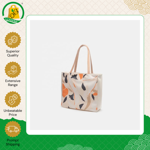 กระเป๋าผ้าแคนวาสลายการ์ตูนคุณภาพพรีเมียม ปลอดสารอะโซ รักษ์โลก พร้อมซิปและหูหิ้วหนังคู่ - Product Image 4