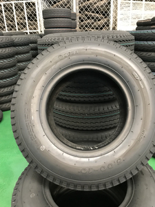 ยางรถบรรทุกขนาดเล็ก K703 เวียดนาม KUMATIRE แบบมียางใน ขนาด 5.00-10 5.30-12 สำหรับรถบรรทุกขนาดเล็กและรถพ่วงอเนกประสงค์ - Product Image 2
