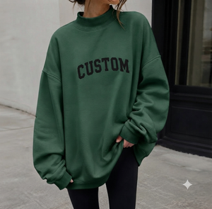 เสื้อสเวตเชิ้ตคอเต่าทรงโอเวอร์ไซส์สำหรับผู้หญิง แบบ OEM ผลิตตามสั่ง ผ้าคอตตอนผสมพรีเมียม ทรงไหล่ตก สไตล์ลำลองสำหรับฤดูหนาว เหมาะสำหรับใส่เดินเล่นในเมือง - Product Image 1