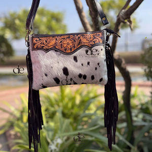 Bolso de Hombro de Cuero con Flecos, Diseño Artesanal, Estilo Bohemio, Vintage, Hecho a Mano, con Pelo de Vaca, Último Modelo - Product Image 1