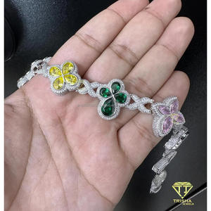 Bracelet Tennis de Luxe Moissanite Givrée Multicolore avec Maillons Croisés en Forme de Fleur, Bijoux Hip Hop Bling Plaqué Or 14K Rhodié Pierres Roses - Product Image 5