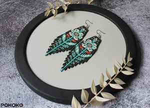 Adorno Ligero con Cuentas y Diseño de Corazón Bordado, Hecho a Mano para el Día de San Valentín 2025, Tema Clásico, por MULTI CRAFT - Product Image 4