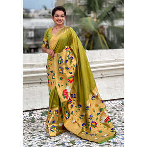 Sari en soie Paithani Mehendi avec concept demi-demi, grand bordure tissée en zari, châle ethnique - Product Image 5