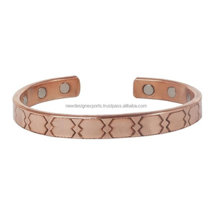 Delicado Brazalete Magnético de Cobre para la Salud Femenina - Product Image 4