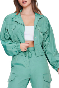 Conjunto Deportivo Casual para Mujer, Chaqueta y Pantalones Cargo Verdes, Manga Larga, Corte Regular, Cuello con Capucha, Transpirable, Ecológico, 100% - Product Image 6