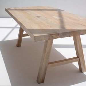 โต๊ะอาหารไม้แวนดาน่า เซนทริกซ์ มิรา ดีไซน์ร่วมสมัย ทำมืออย่างประณีต - Product Image 2