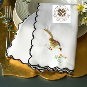 Servilleta de lino natural con bordado de faisán, suave pero duradera, que aporta un encanto rústico campestre a mesas de comedor y eventos. - Product Image 1