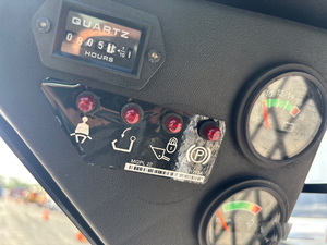 Minicargadora S70 2022, Capacidad de Carga Nominal de 200 Toneladas, Potencia de 75 KW, Máquina de Construcción de Alto Rendimiento - Product Image 6