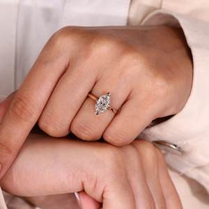 แหวนหมั้นเพชรโมอิสซาไนต์ทรงมาร์ควิสแบบดัตช์ ประดับด้วยวงแหวนซ่อน 2.10 กะรัต ชุบทอง 14k ของขวัญสำหรับงานแต่งงาน - Product Image 3