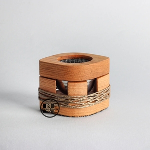 Mobkhar ตะวันออกกลางที่ทำจากไม้อะคาเซียที่มีความสวยงามและห่อในสตริงสีกลิ่นหอมสดชื่นสำหรับบ้านและสำนักงานอิสลาม - Product Image 2