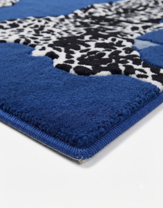 Tapis d'appoint moderne en laine tuftée à la main, de luxe, biologique, abstrait, contemporain, fait main, de designer, audacieux et artistique pour la décoration intérieure - Product Image 2