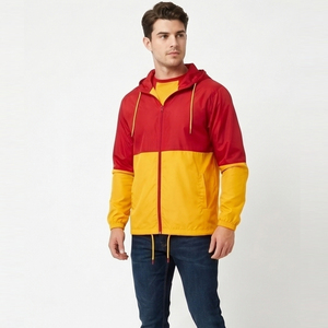 Veste coupe-vent homme avec capuche / Veste coupe-vent en nylon imperméable avec fermeture éclair pour homme / Veste coupe-vent pour homme pour la randonnée et la montagne - Product Image 1