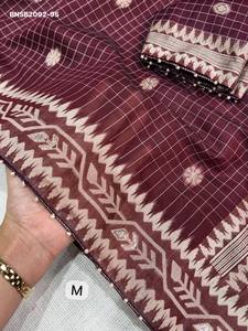 Sari en lin et coton de qualité supérieure avec motifs à carreaux et broderies Zari sur toute la surface et bordure tissée – Pallu Saree pour femme - Product Image 3