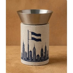 Quemador de Incienso Metálico con Diseño de Mezquita y Patrón de Bandera para Uso Religioso, Hecho a Mano para Todas las Estaciones - Product Image 5