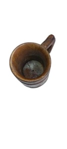 Mug en bois vintage avec accent en laiton, vaisselle écologique pour café et bière, idéal pour les bars, restaurants et cafés - Product Image 5