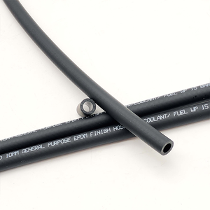 Tuyau d'extincteur Ascent India 10 mm ID x 15 mm OD en caoutchouc EPDM renforcé de polyester, noir mat - Product Image 3