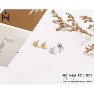 Orecchini Pendenti a Forma di Luna, Gioielli Moda in Acciaio Inossidabile Fatti a Mano - Product Image 3