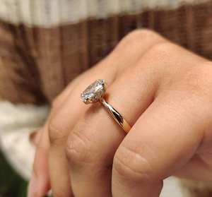 Anillo de Compromiso Personalizable con Diamante Cultivado en Laboratorio de Corte Ovalado de 1 Quilate, Oro Sólido de 10k, 14k, 18k, Color EF, Claridad VVS, Sin Níquel, Sin Plomo - Product Image 4