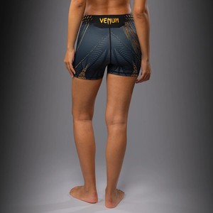 Conjunto de Pantalones Cortos y Top de MMA para Mujer UFC Zenith by Venum, Auténtico, para la Noche de Combates, Pantalones Cortos de Campeona para Mujer, Corte Ajustado, Vale Tudo - Product Image 4