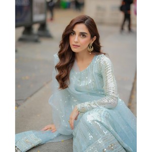 Hilo Georgette de diseñador con parte superior e inferior de trabajo de secuencia con accesorios de disfraz Dupatta Sky Color - Product Image 4