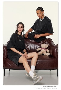 Conjunto Deportivo Unisex de Manga Corta, Transpirable y Ecológico de 250 Gsm, Camiseta y Pantalones Cortos de Verano para Parejas, 2 Bolsillos, Talla Grande - Product Image 2
