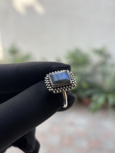 Beautiful <b>Labradorite</b> Gemstone <b>Ring</b> 925 Sterling Silver Bezel Setting Classic Fashionable Wedding Gift Anniversary Party Women - Product Image 3
