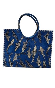 Sac fourre-tout en coton matelassé fait main, imprimé poissons bleus, style bohème, sac de shopping - Product Image 3